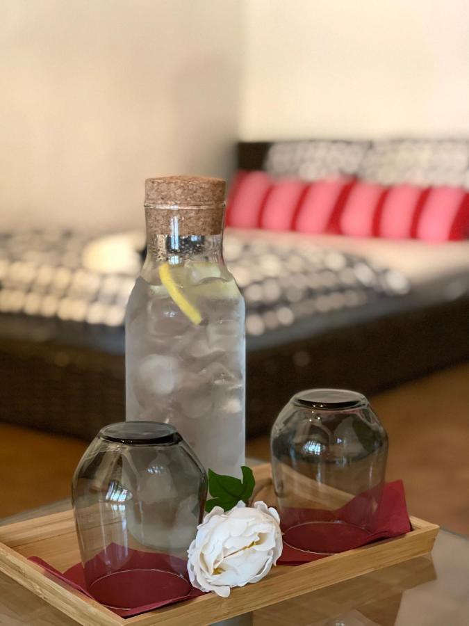 Hostel Lovely Rooms, City Center, Shared Bathroom, Windows To Corridor Villach Buitenkant foto